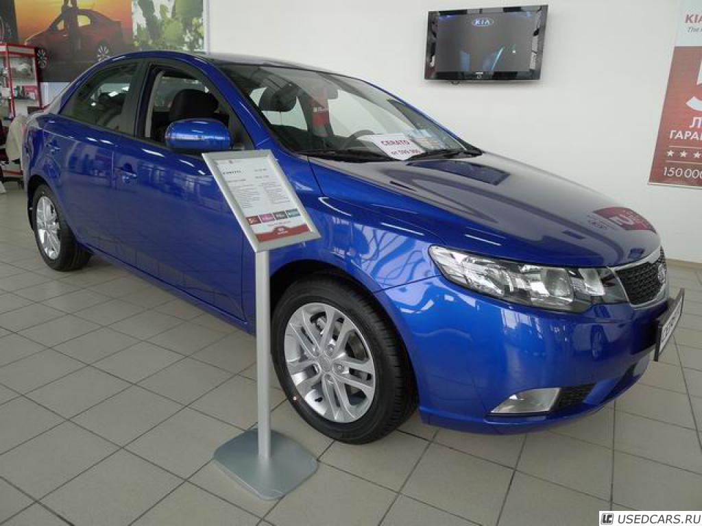 ... Kia Cerato Sedan 2012 ...